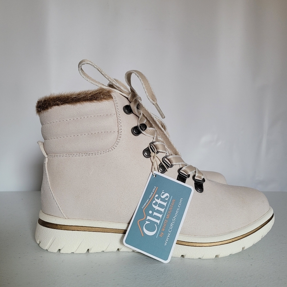 **FINAL SALE** NIB Cliffs by White Mountain Hallett Cream Bootie - Picture 4 of 7